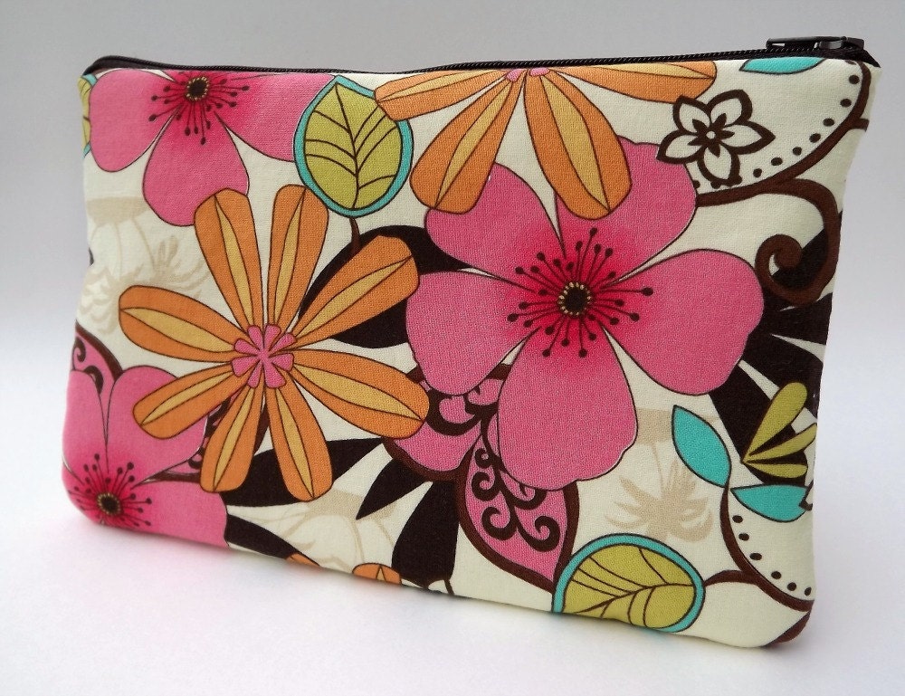 Makeup Bag Slim in Cream Floral Charm