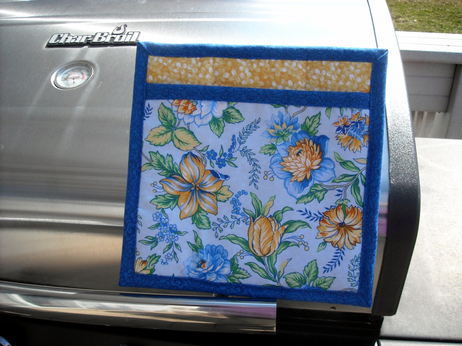 Country French potholder