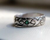 Emerald and Sterling Silver Floral Band Ring