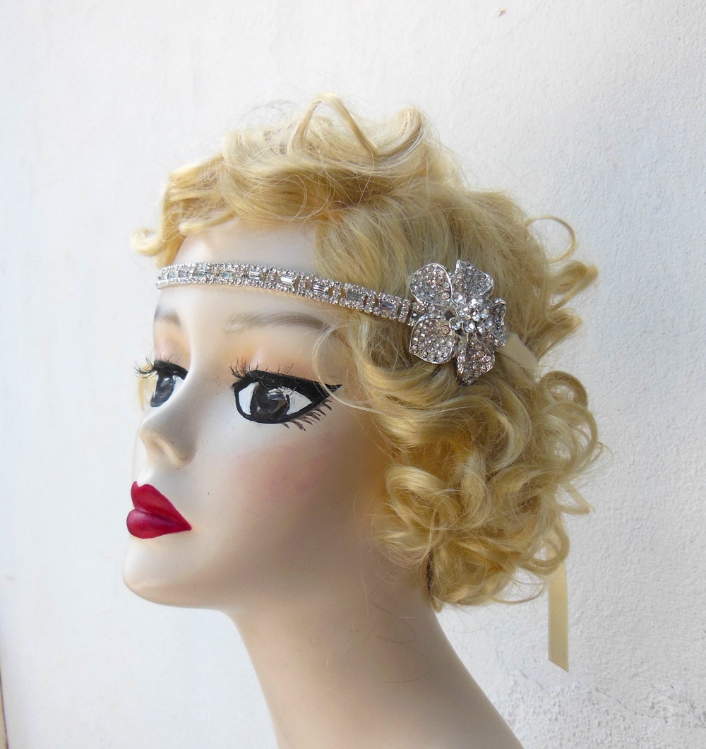 Crystal Headband, Flapper Headband, Rhinestone Daisy, Flower, Great Gatsby Style, Unique Bridal Headpiece