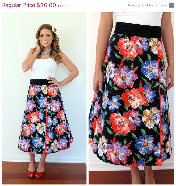 30% OFF Anniversary SALE 80s Black Floral Reversible A-Line Wrap Skirt, Size Medium