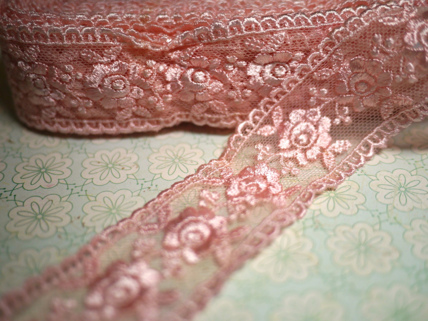 2M Vintage Apricot Double Edge Trim