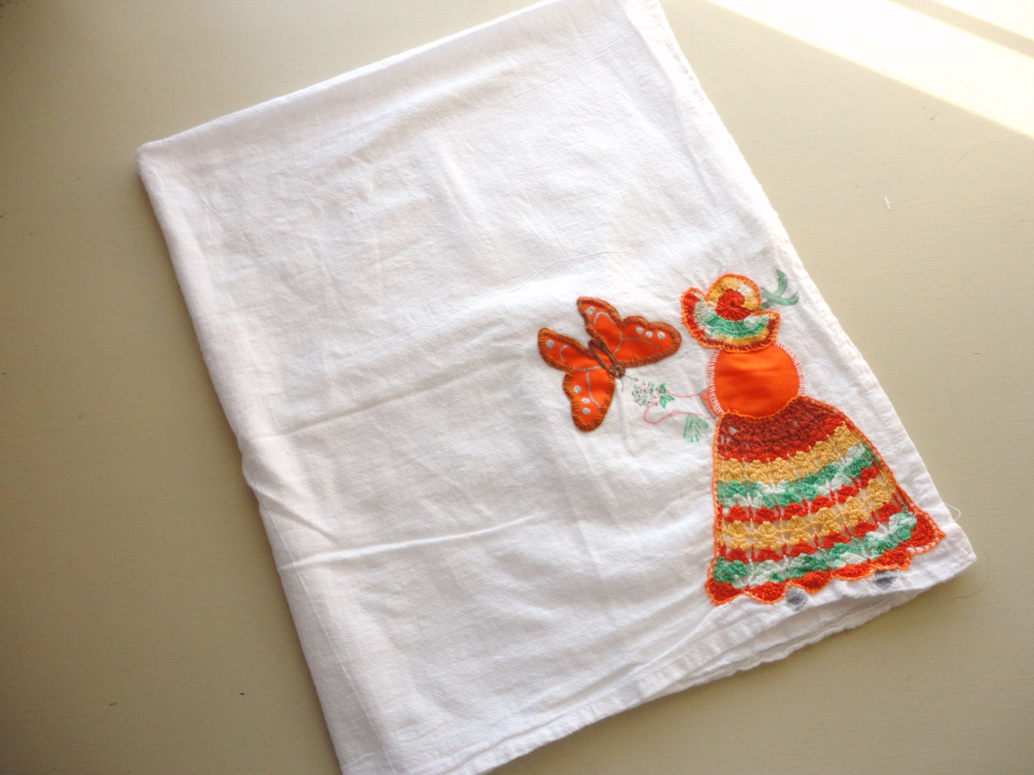vintage crocheted and appliqued feedsack towel