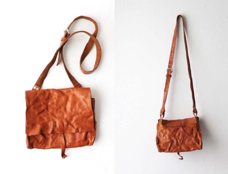 1970's BOHO Rust Tan Distressed Leather Cross Body Bag