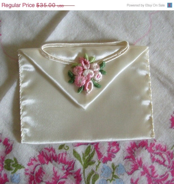 Memorial Day Sale Vintage bride's garter wallet by Hortense Hewitt ivory with rosette accent perfect for wedding img