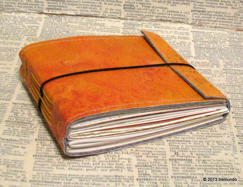 hot mess texture ART pocket tri fold journal