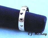Heart Wedding Band 14K White Gold 4mm CR34Q