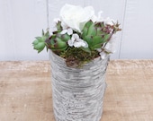 One medium birch bark vase with free engraving, Natural