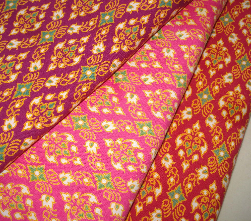Floral Print - Indian Cotton Fabric - Green or Fuschia