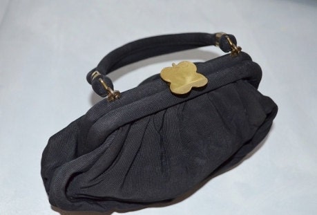 1940s 50s Wristlet Purse with Novelty 4 four leaf Clover Clasp.  Black Sculptural Rayon. Small Handbag.