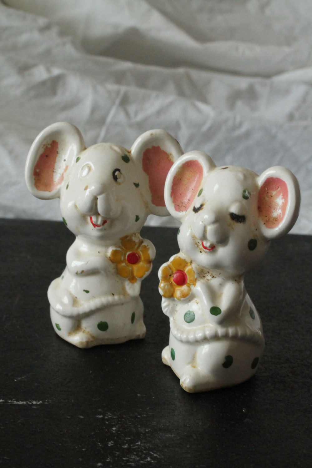 Country Mice Salt and Pepper Shakers Ceramic