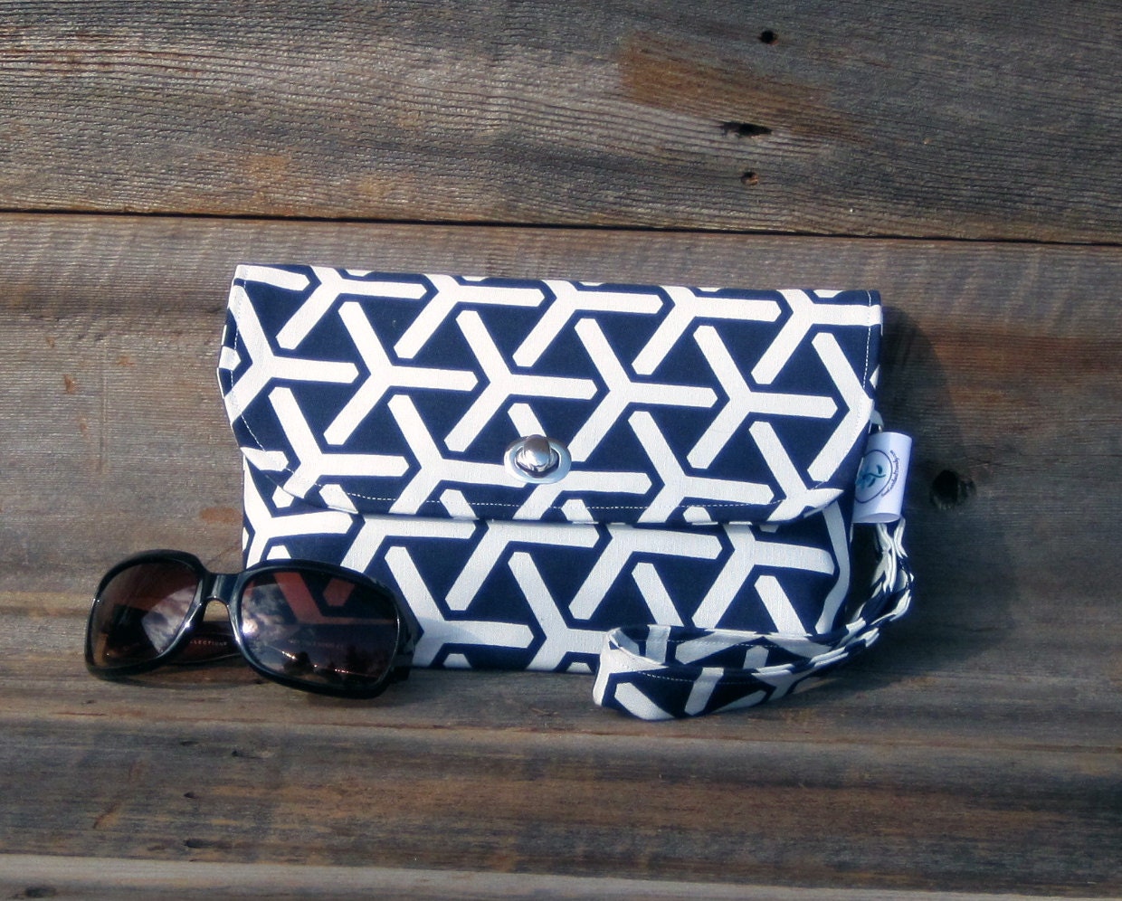 Eco Friendly Cute Clutch in Organic Tridents in Ocean