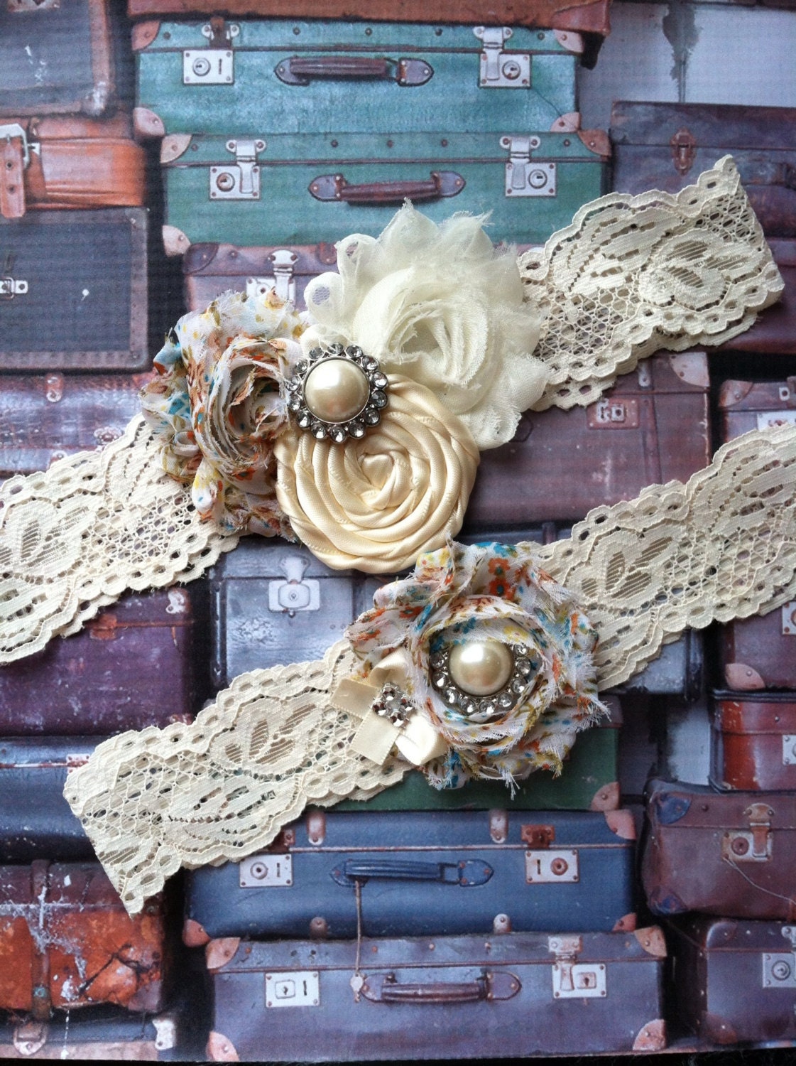 sale/ blue brown floral garter  / bridal  garter / ivory garter /  lace garter / toss garter / wedding garter / vintage inspired lace garte