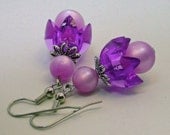 Vintage Purple Moonglow Bead Earrings, German Fushcia Pink Flower