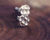Tweed post earrings in fine silver