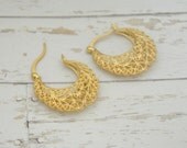Hoop Earrings, gold earrings,Filigree Earrings,Hoop earrings,Half Moon Gold Earrings, gold hoop earrings, wedding jewelry,bridal jewelry