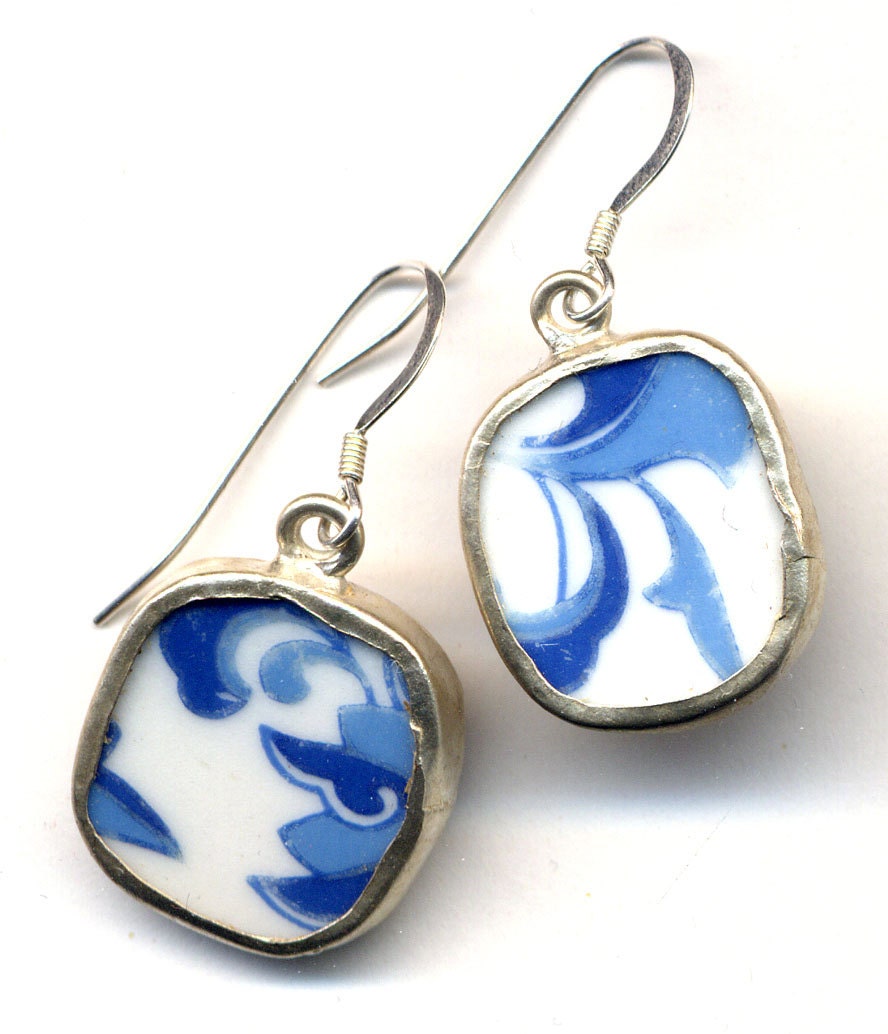 Antique English Pottery Shard Earrings in Blue and White on Sterling Silver ear wire, OOAK handmade Jewelry by AnnaArt72