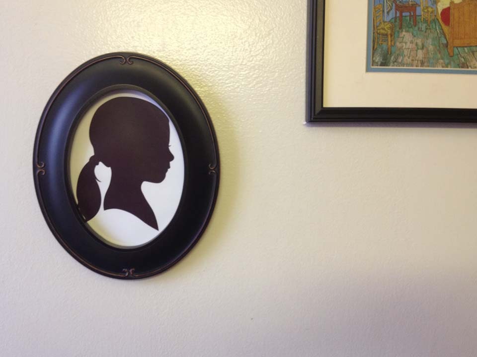 Custom Silhouette Portrait - Oval Framed 5x7 Art Print