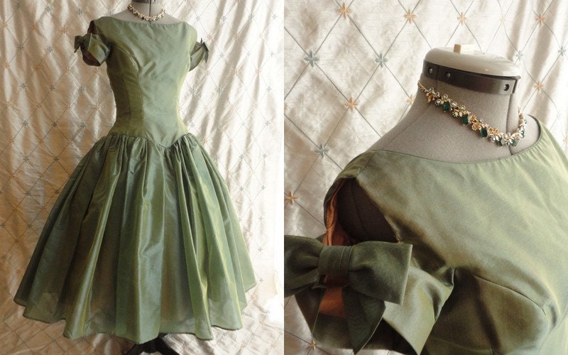 50s Dress // 50s Party Dress // Vintage 1950s Shimmering Olive Green Organza Prom Party Dress with Tulle Underskirt Size M