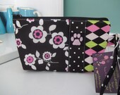 Fun 'N Funky Embroidered Pawprint Wristlet