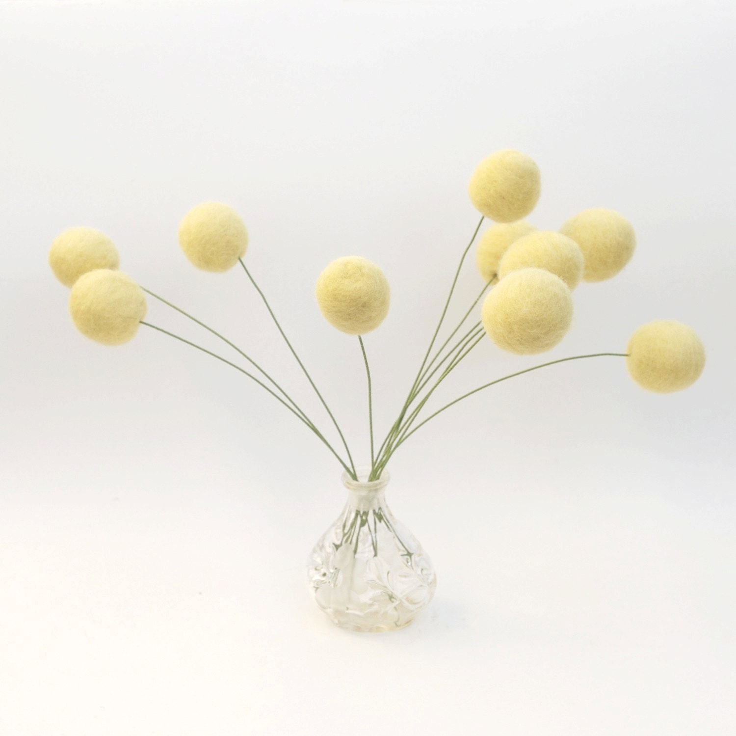 Wool Craspedia, felt Billy Button Ball Flower Bloom Pom Pom Autumn home decor Yellow handmade wedding bouquet table centerpiece large