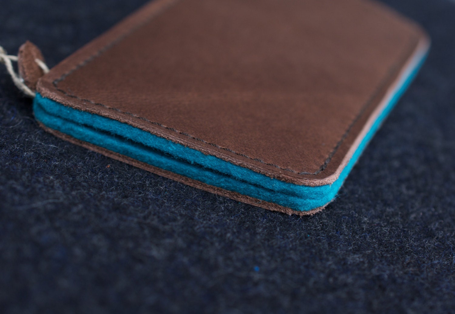 Nexus 4 Bio Leather Sleeve / Case - "LEBOWSKI"