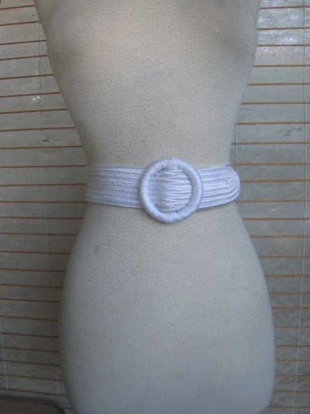 50s  WHITE RAYON Cinch Sretch  Belt 1950s Sz 24 To 32 Waist