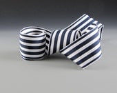 Grosgrain Ribbon 1 1/2" Wide Navy and White Striped 3 yd length