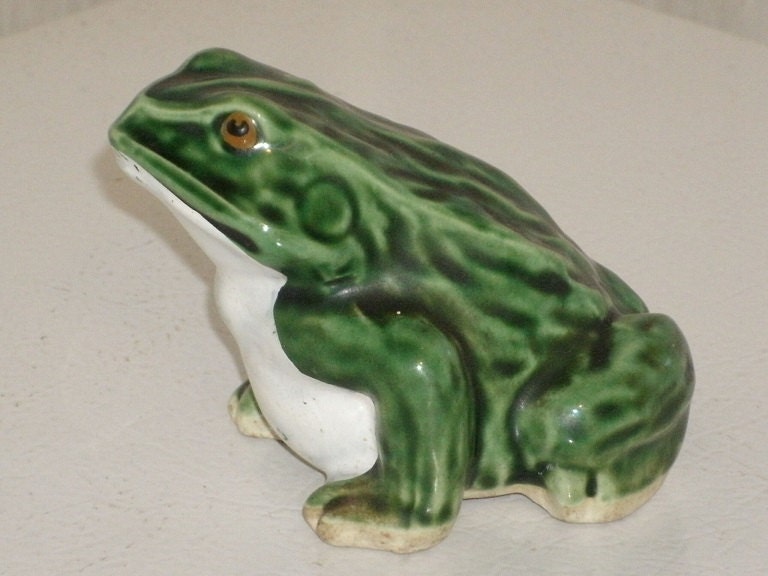 Vintage Little Green Frog