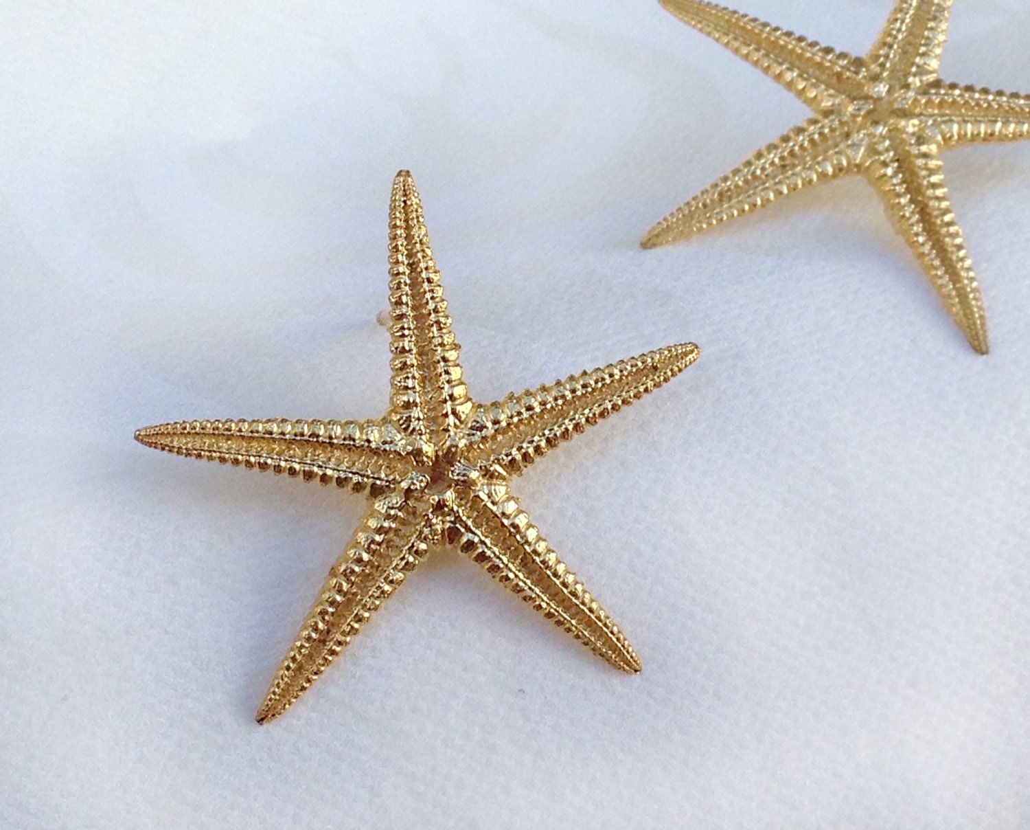 Starfish Gold Post Earrings-Gold on Brass-Small size 30mm diameter