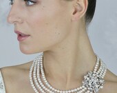SALE Wedding necklace, Bridal necklace, Statement pearl necklace, vintage wedding jewelry, wedding accessories, brooch necklace -  Style 77