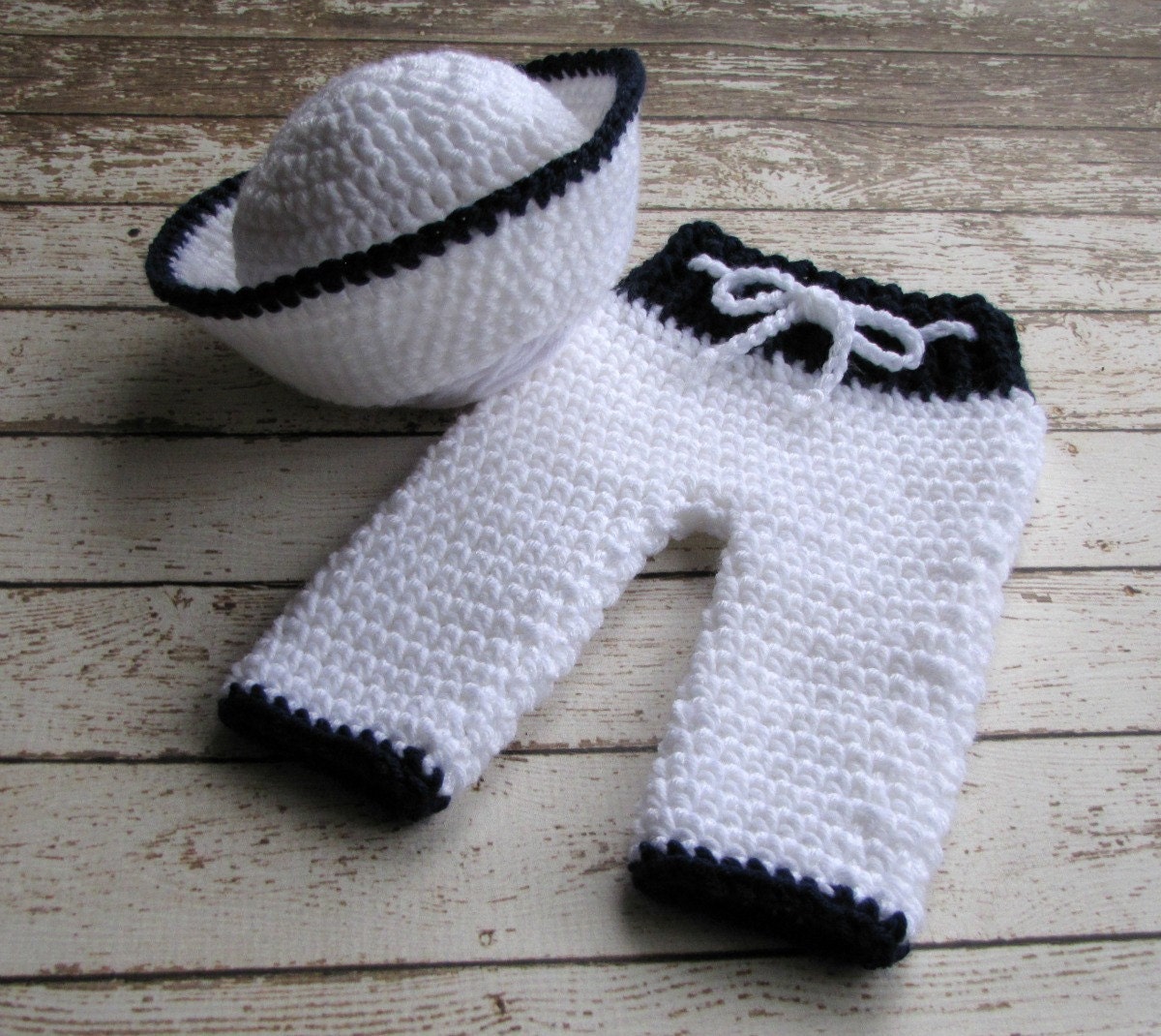 Newborn Sailor Hat and Pants Set