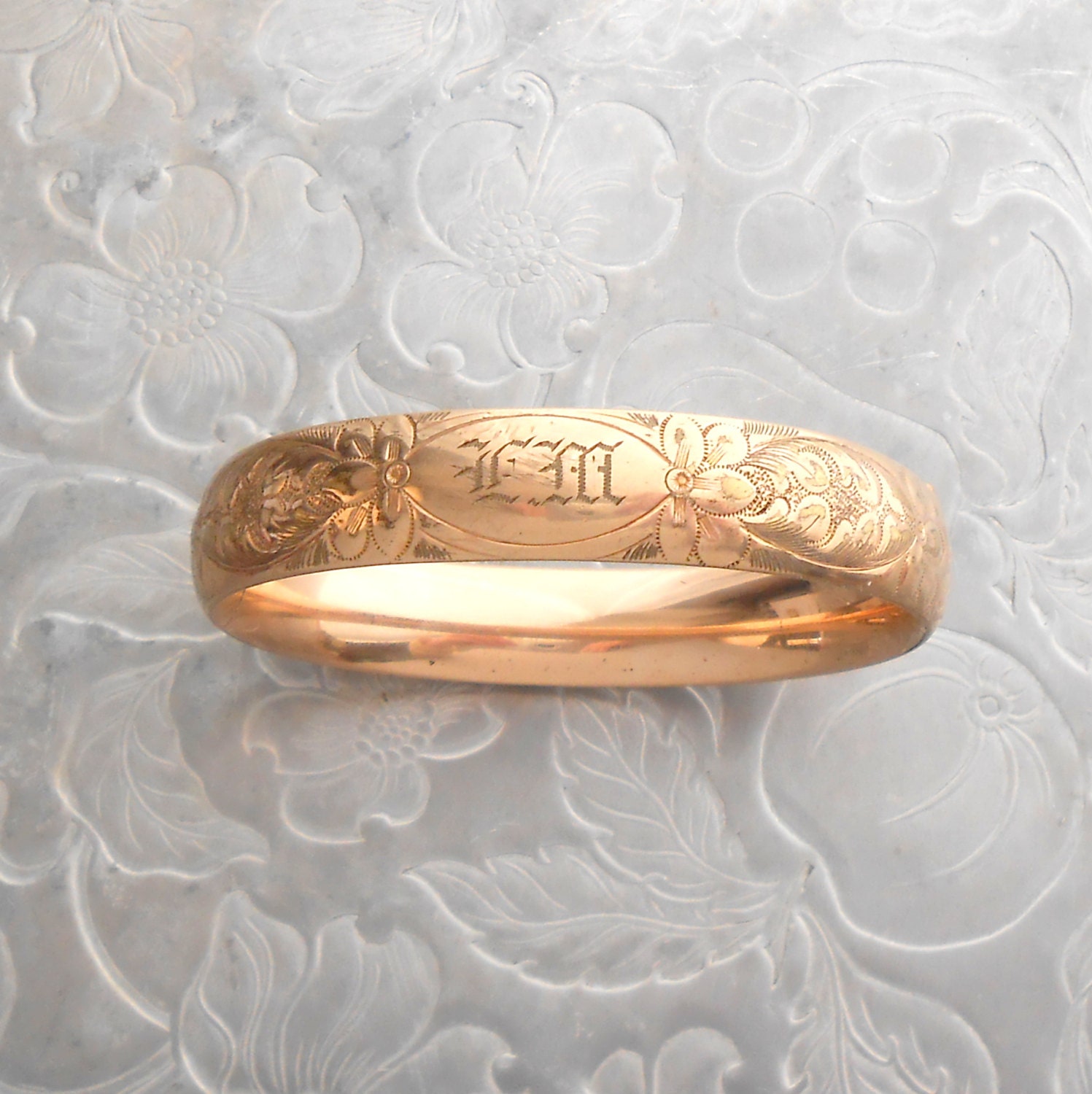 Antique Victorian Bracelet. Floral Bangle. EM.