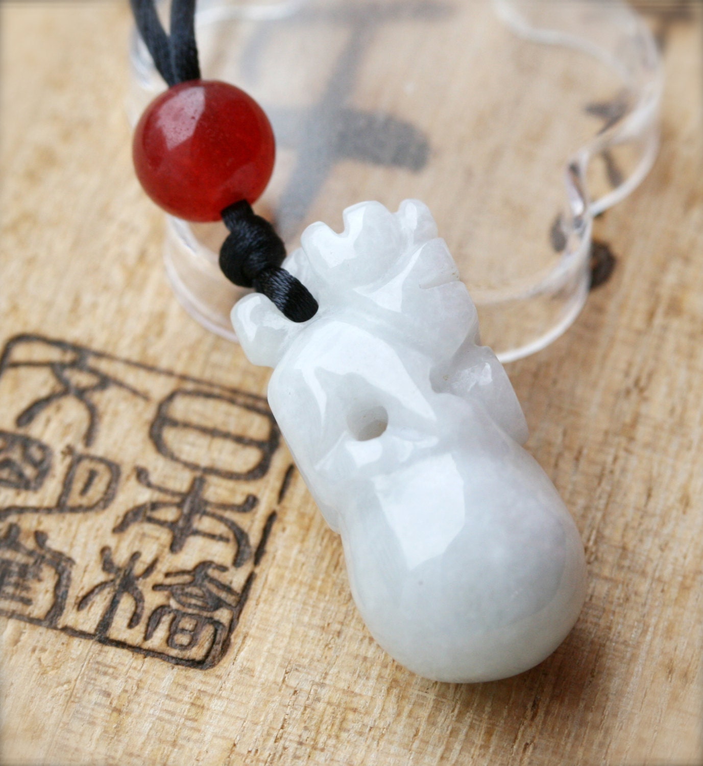 Protection and abundance oriental unisex necklace - Chinese ice jadeite Pi Xiu