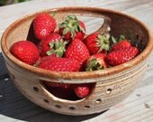 Ceramic Colander - Ceramic Berry Bowl - Strainer -Bowl in Cream with Handles - Ready to Ship