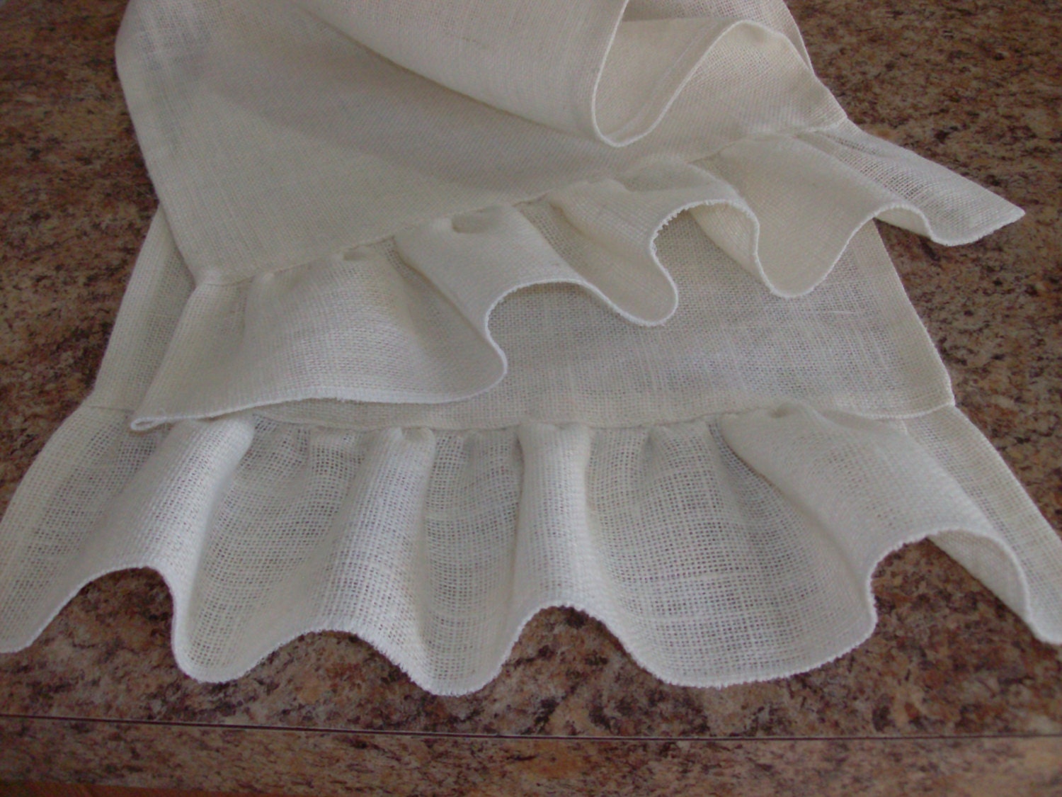 Burlap 14X72"  white  color table runner with ruffles