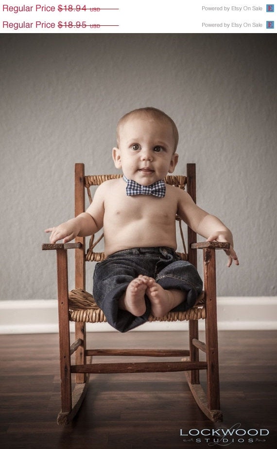 MEMORIAL DAY SALE Baby Boy Bow Tie - Toddler Bow Tie - Newborn Baby Bow Tie - Blue Gingham Bow Tie - Little Boy's Bow Tie - Photograp