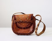 vintage tooled leather purse - 1960's embossed leather shoulder satchel