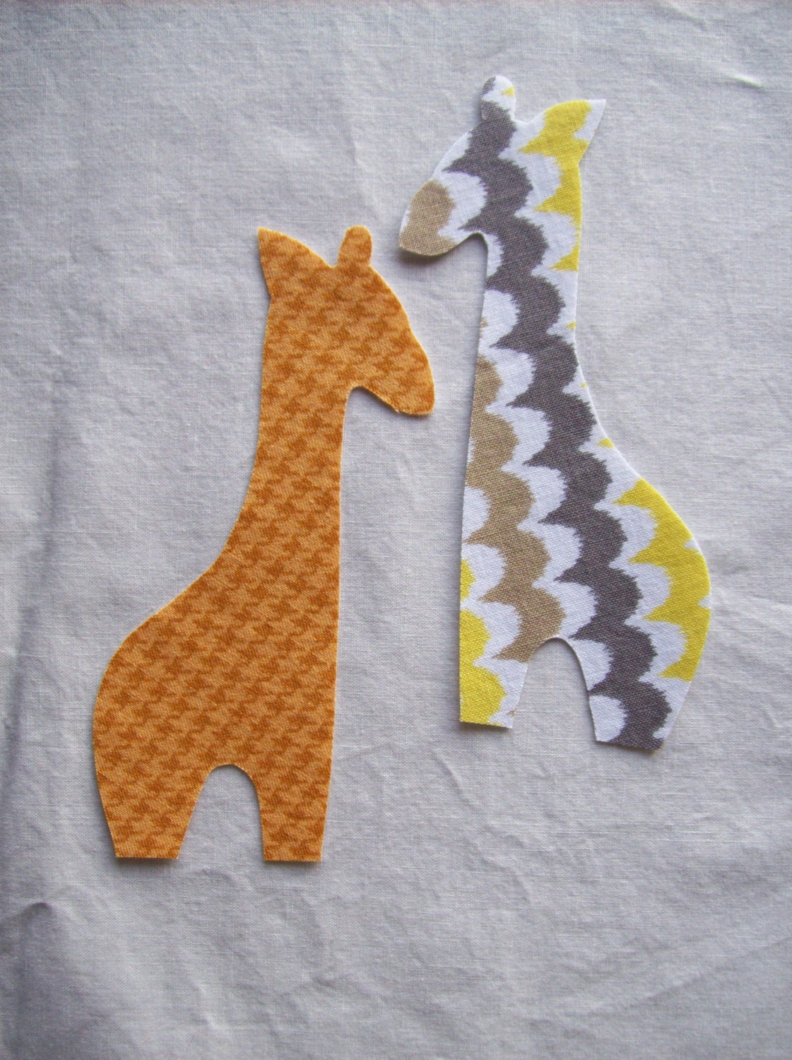 2 Small Diy Fabric Iron On Applique Giraffes