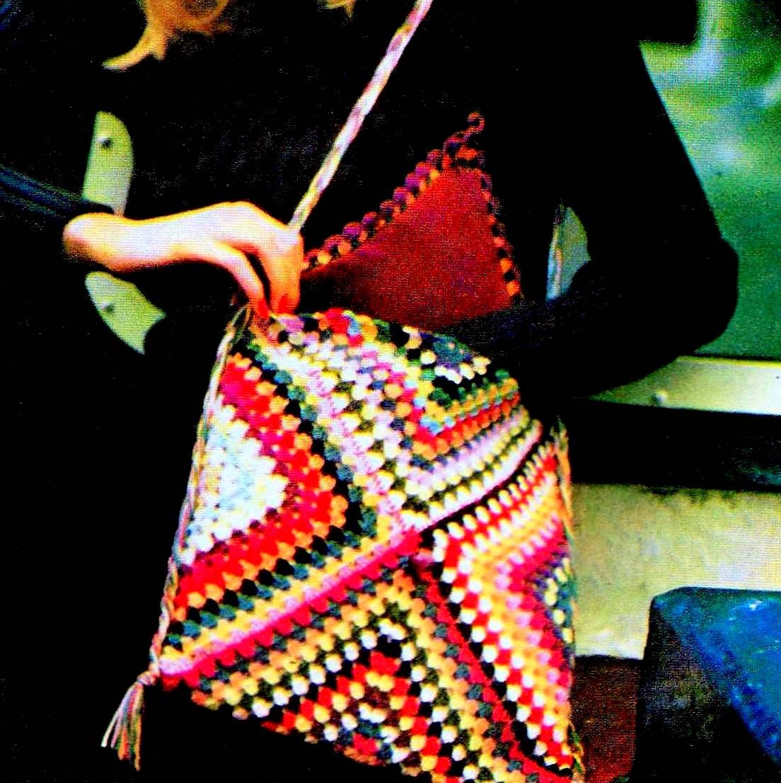 INSTANT DOWNLOAD PDF Vintage Crochet Pattern  Granny Squares Pouch Bag  Handbag Tote Retro