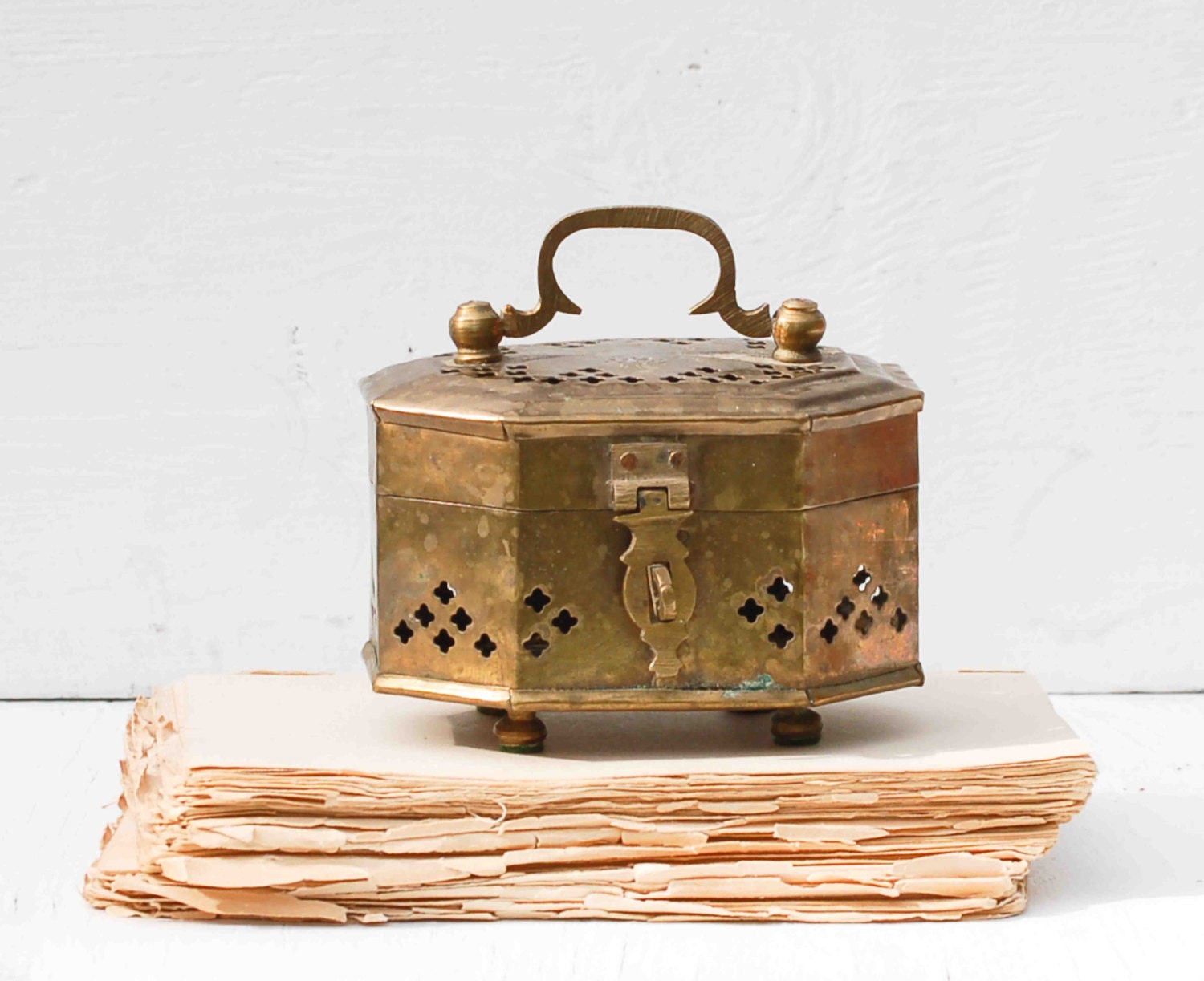 Brass Cricket Box Hinged Trinket Holder Potpourri Chest Vintage Pierced Octagon Metal Box
