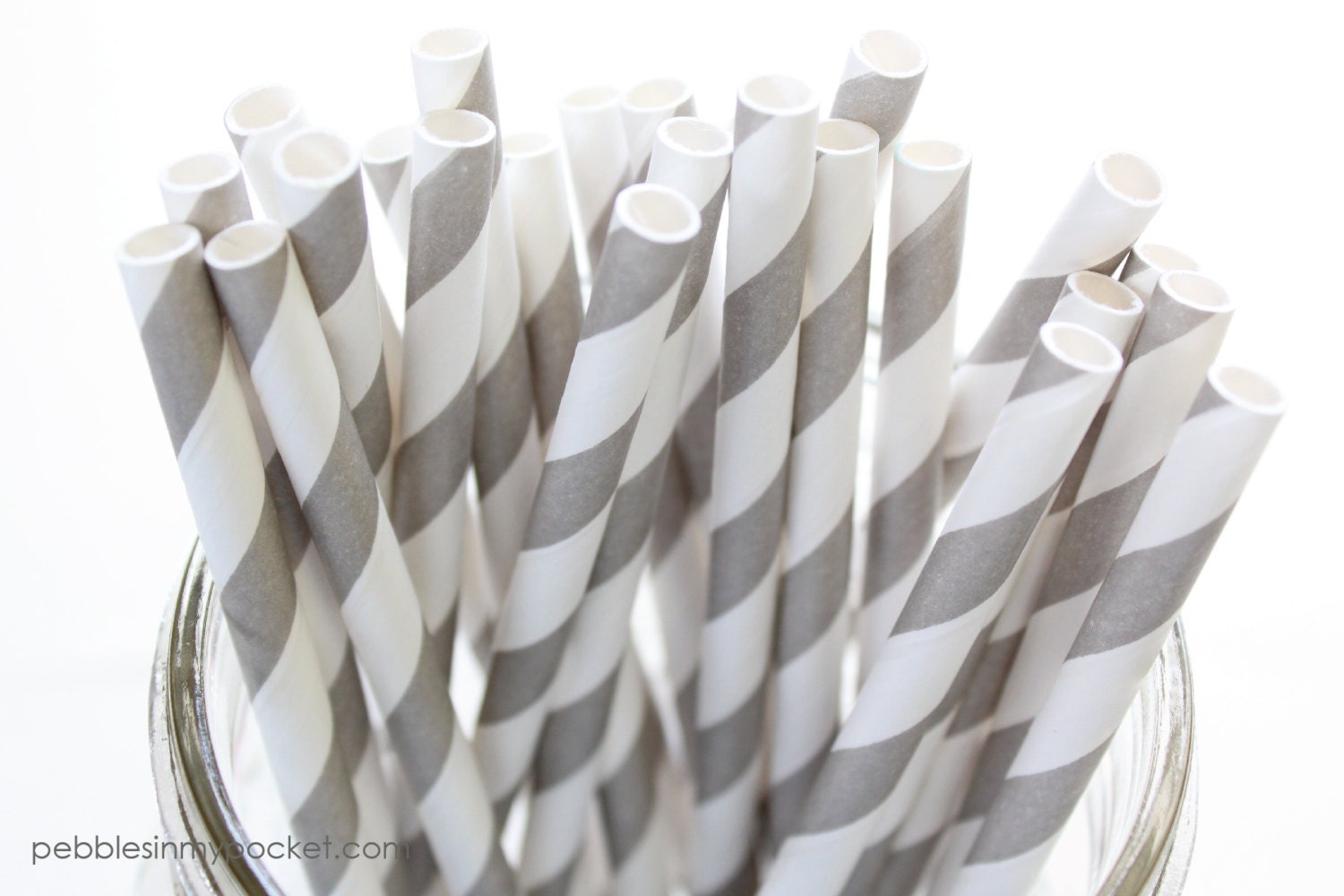 Paper Straws (100) Gray Stripe with FREE Flags