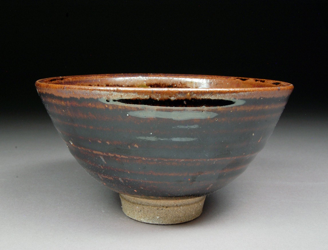 Classic Summer MATCHA CHAWAN Teabowl Tea Ceremony Glazed with Ash Tenmoku Feldspar Inclusions in Clay Body