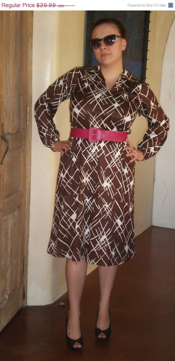 15% SALE for SUMMER SALE Chocolate Abstract Seventies Long Sleeve Treasure Dress L/Xl