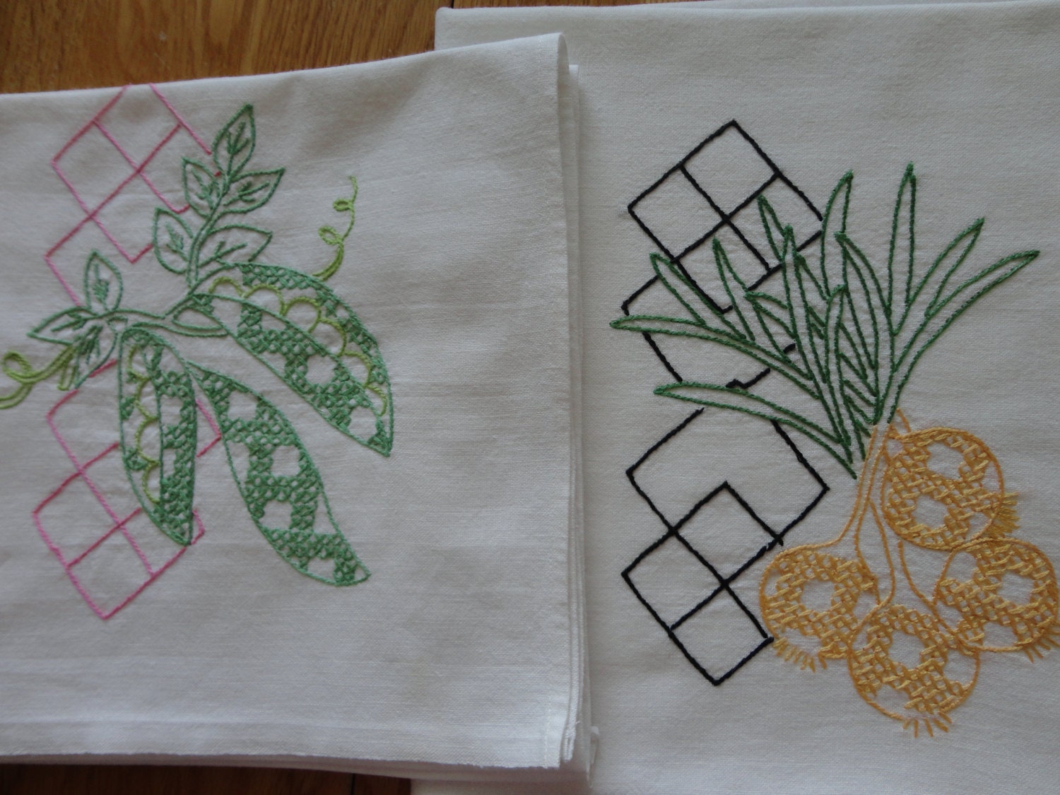 Vintage Embroidered Feed Sack Kitchen Towels