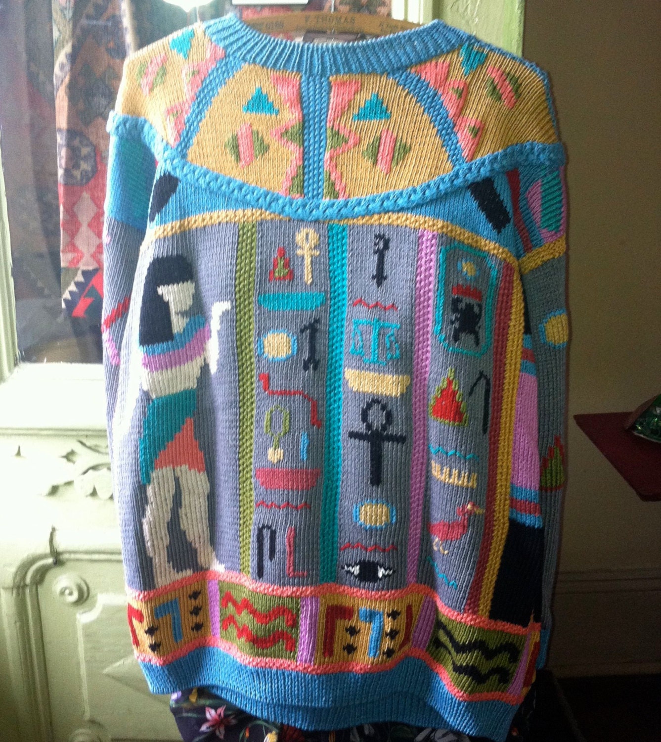 Vintage Figural 80s Egypt Handknit Sweater by Berek NY of Bendel Sz L