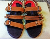 Gia is a strap sandal very soft and comfortable.
