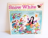 Vintage 1960s Walt Disney's Snow White and the Seven Dwarfs Record Album