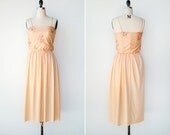 vintage 1970s dress / peach floral 70s dress / peach 1970s sundress / boho summer dress
