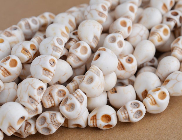 White Skull Beads,   12mm, 31 Beads,  Howlite Skull Beads,   Stone  Skull Beads